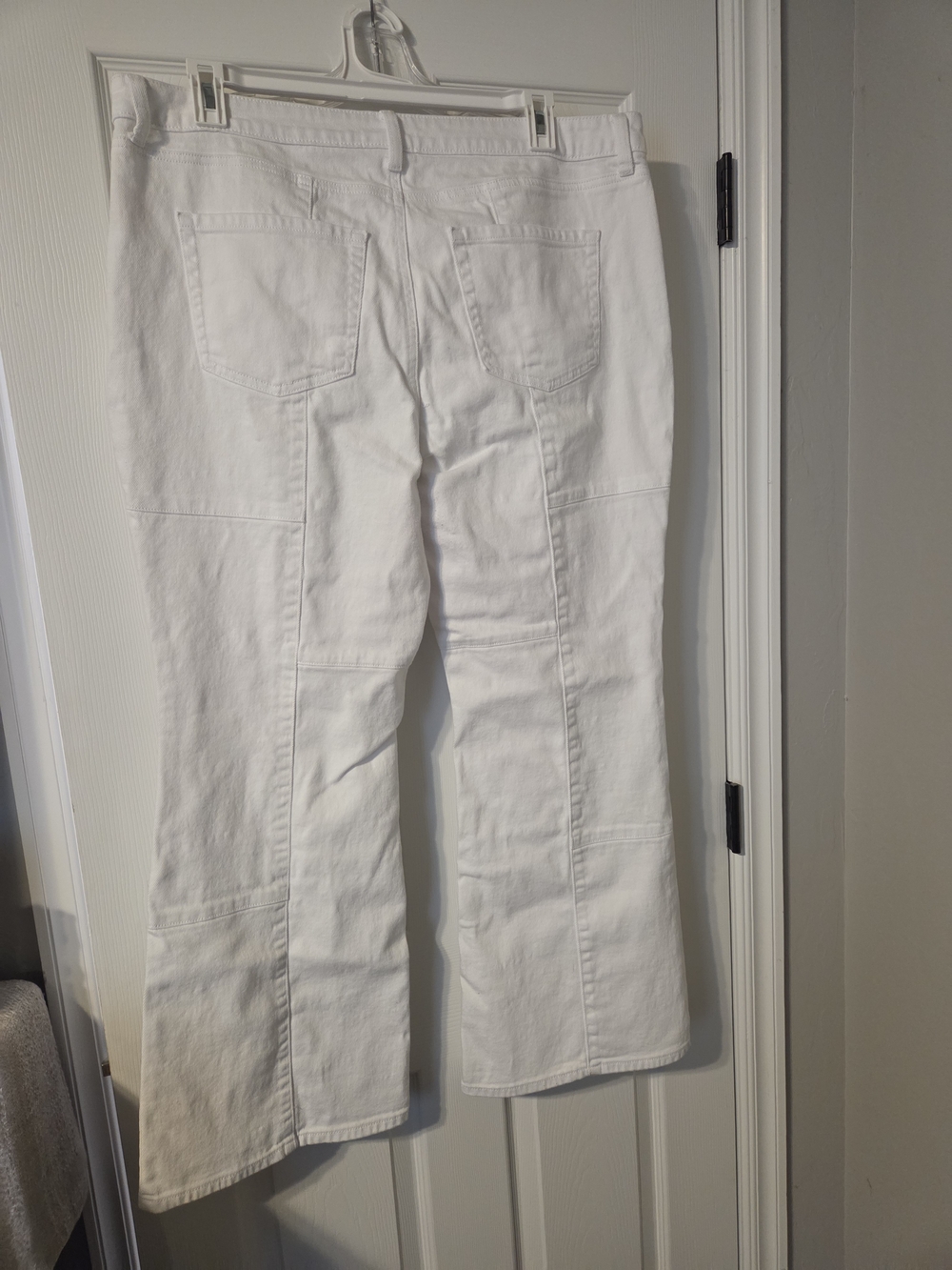 No Boundaries White Wide-Leg Patch Detail Pants - Picture 2 of 2